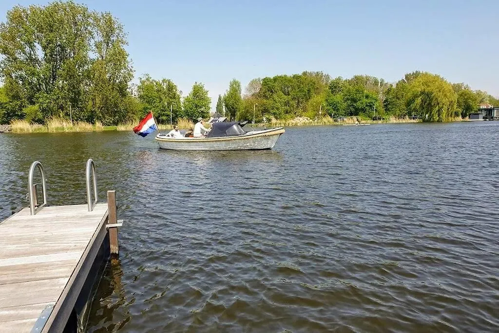 Verborgen Parel aan de Rotte Rotterdam 0*,